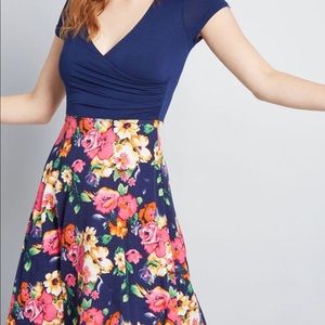 ModCloth Botanical Breakfast Floral Wrap Dress S